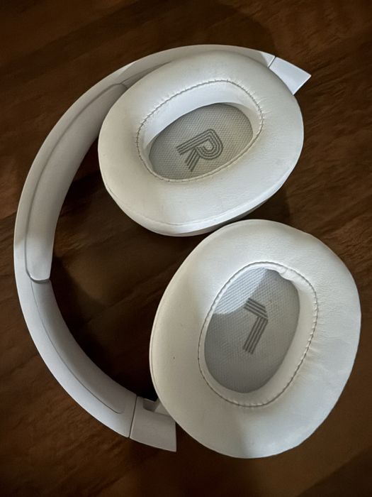 Наушники JBL Tune 720tb