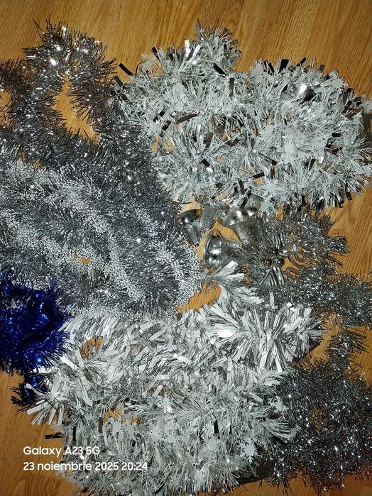 500 globuri pentru decorat spatii mari+ bonus ornamente