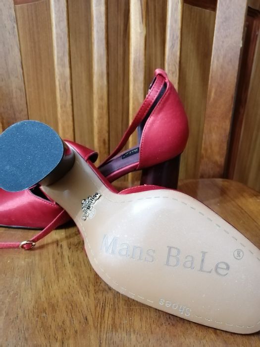 Женская обувь (новая)