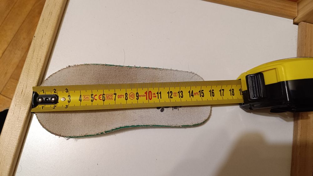 Боси обувки различни марки и номера