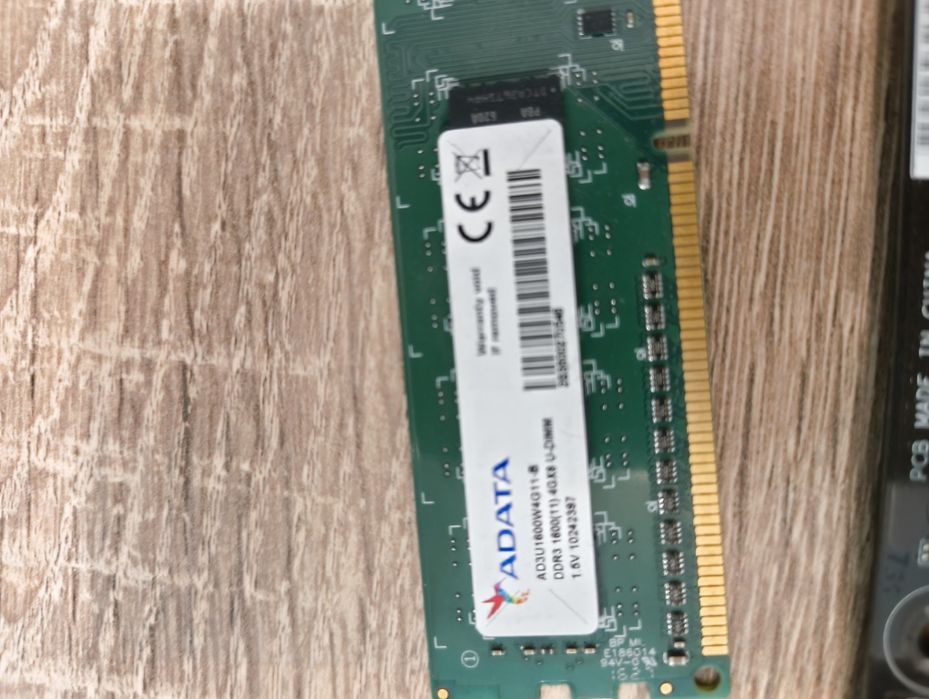 Процесор i7 4790 с дънна платка Asus B85M-E и рам памет 4GB DDR3