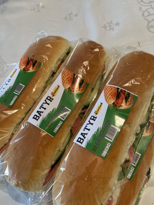 Сэндвич, хотдог, бургеры готовые