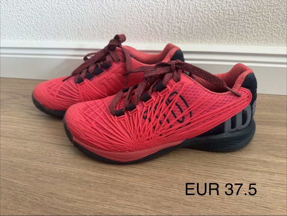 Спортни обувки за момче номер 35-37