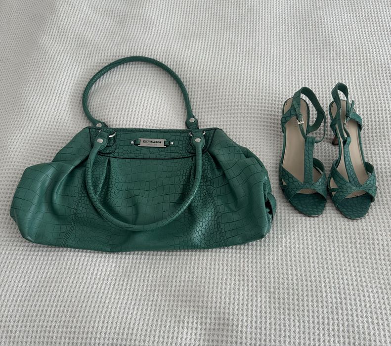 Комплект сандали с чанта на Nine West от еко кожа