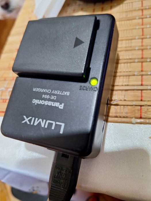 Aparat foto Pansonic in stare perfecta de functionare - Lumix DMC FZ 5 12X