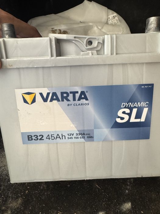 Акумулатор чисто нов Varta Dinamic SLI 45Ah