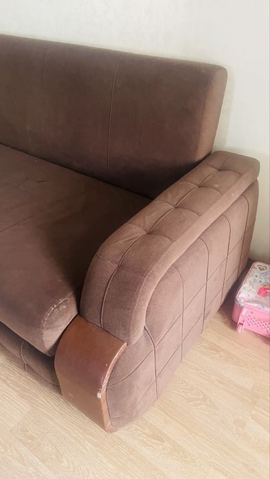 Продаю диван не дорого