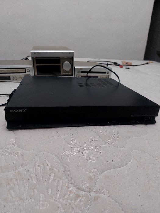 Продам калонка Soni