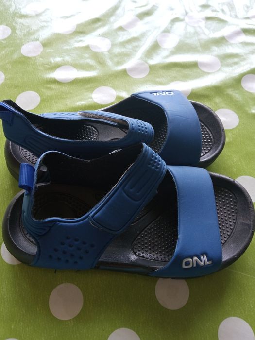 Детски сандали 27 номер