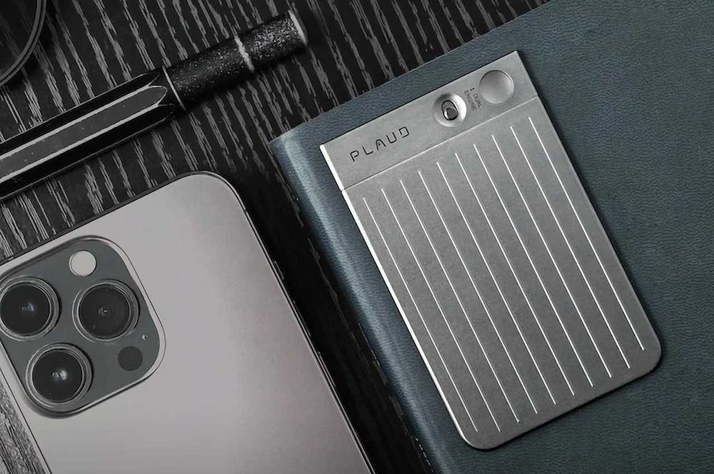 Диктофон PLAUD Note (серый)