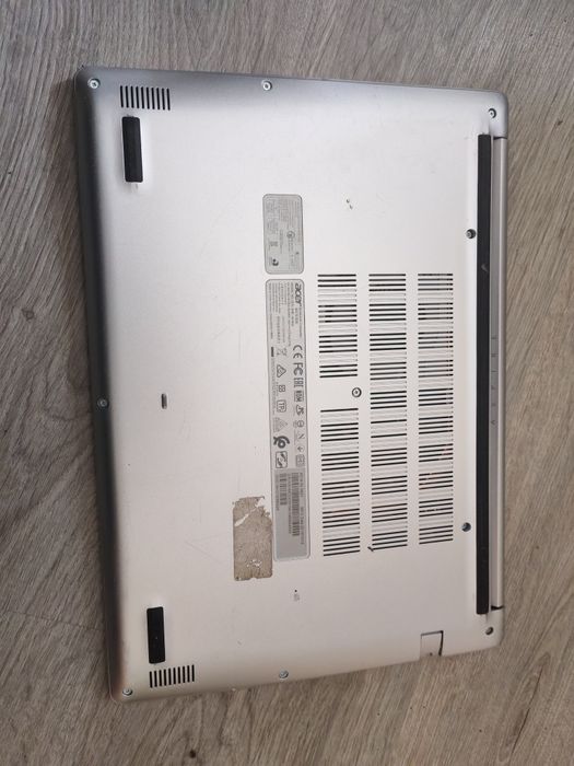 Laptop Acer i5 10210U