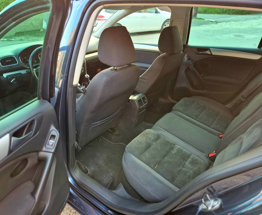 Volkswagen Golf 6 Highline 2.0 Tdi 140 cp Euro 5