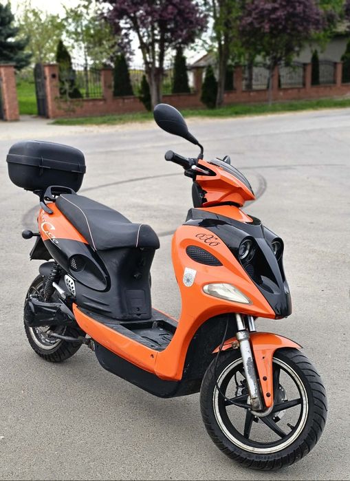 vand scuter electric
