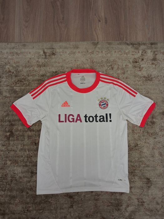 Формы Баварий 2013/14 и 2017/18