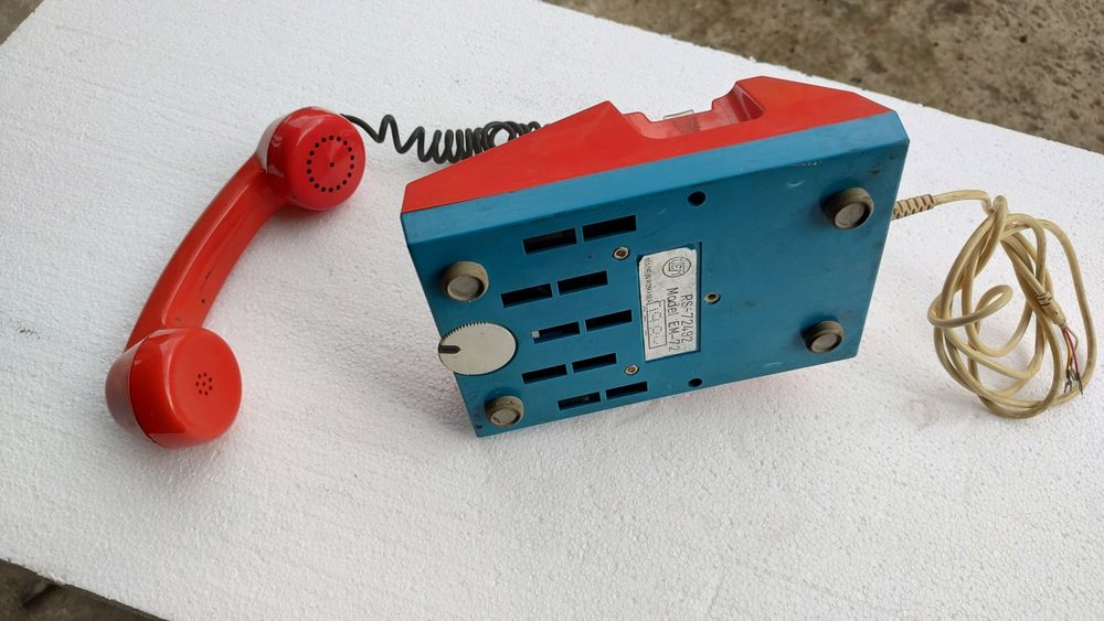 Vând telefon românesc vintage