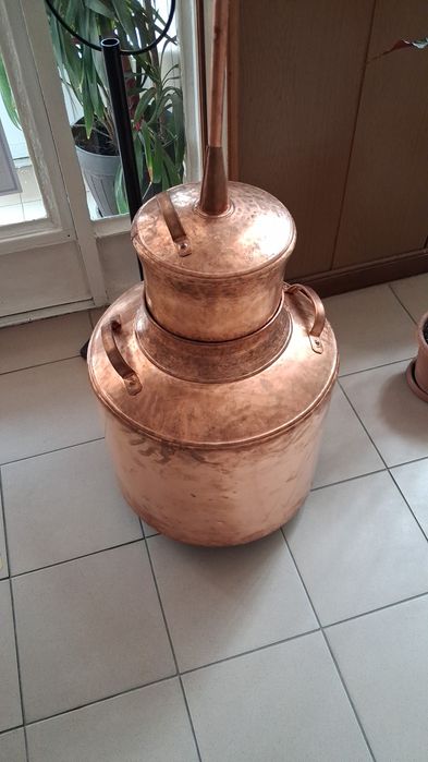 Cazane de tuica din cupru sau inox avem in stoc