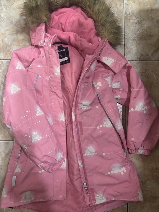 Куртка reima на девочку 7-9 л