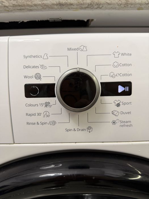 Пералня Whirlpool 8KG 6th Sense + Steam ReFresh