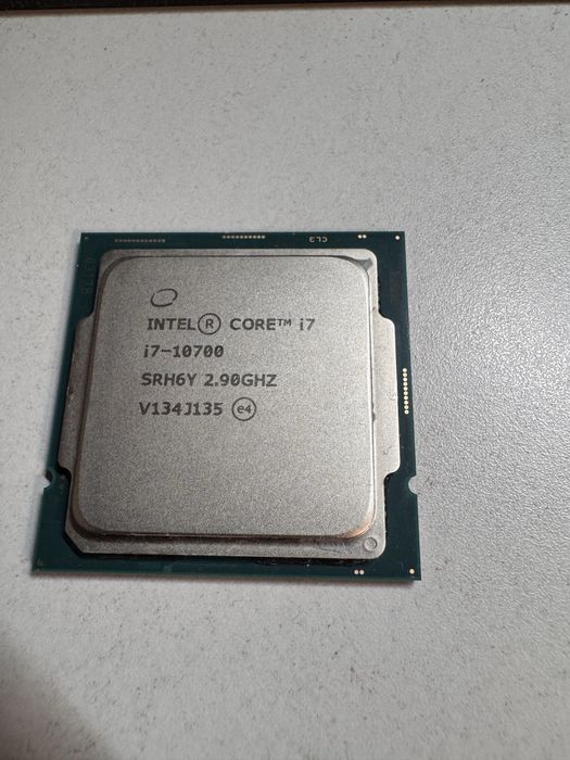 Procesor i7 10700 socket 1200 / Procesor Core i7 10700