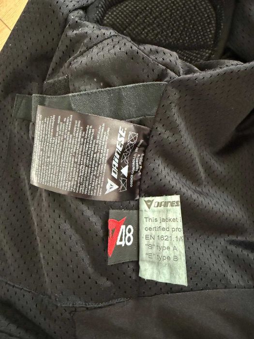 Combinezon Dainese din piele (2 piese)