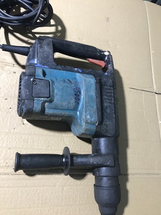 Rotopercutor Makita HR 4500c 1300w