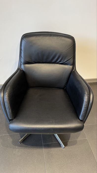 Регулируемо кресло TANKEDAL JYSK черна изк. кожа