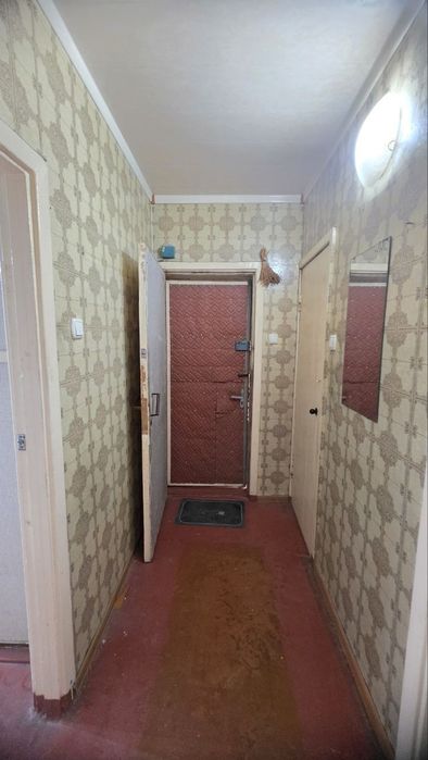 Продаёться 3 комнатная Чиланзар 19