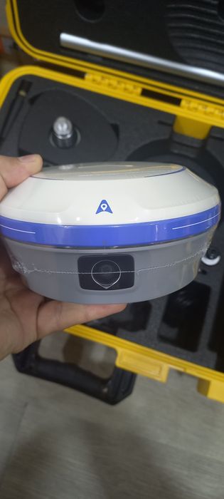 GNSS приёмник CHCNAV i93. ГНСС приёмник CHCNAV i93. GPS/GNSS