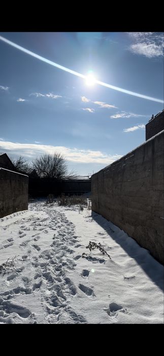 13 сотих ер сотилади  Юкори Хасанбой , Кирарик махалласи жуда зур ер