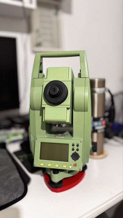 Продам тахеметр Leica TC407