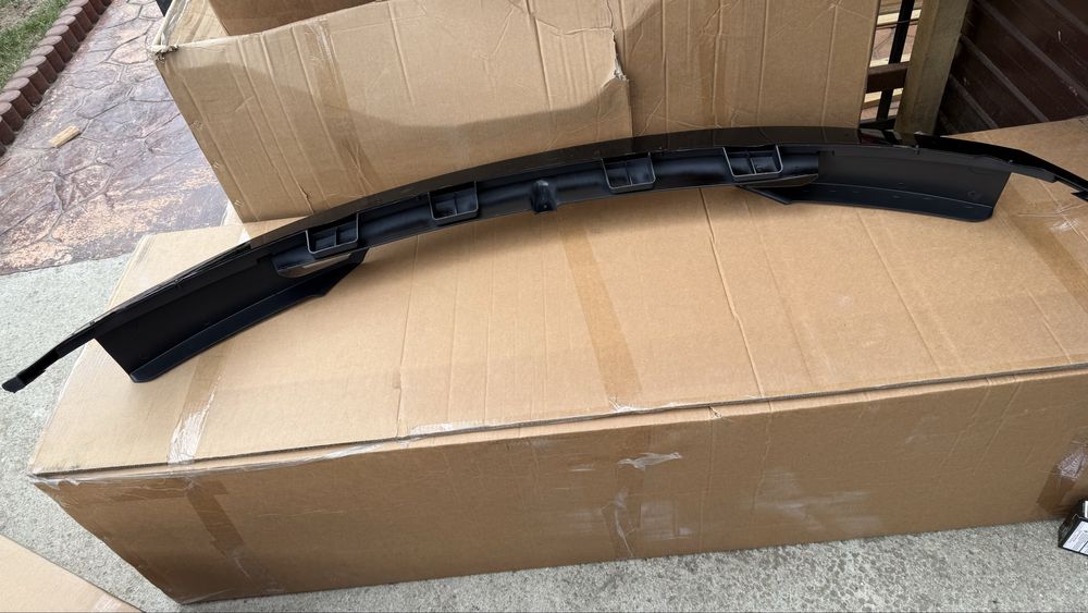 Lip Prelungire Intarit Buza Bara fata BMW F30 F31