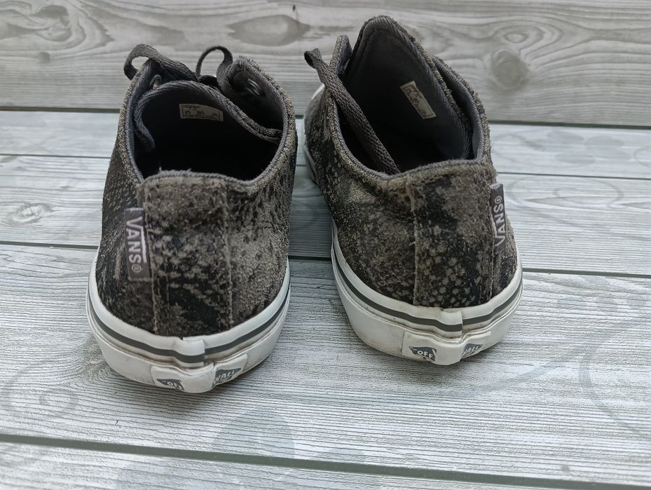 Vans N 38 кожени кецове