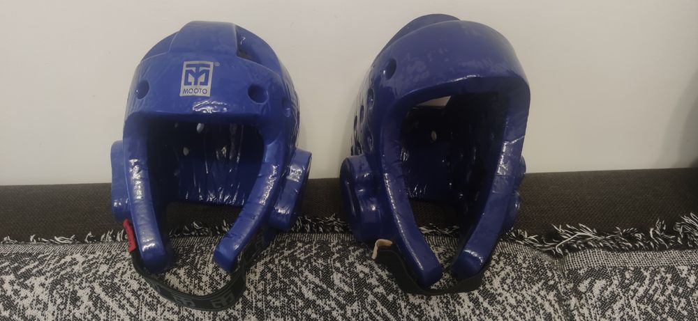 защитный шлем для тэквондо