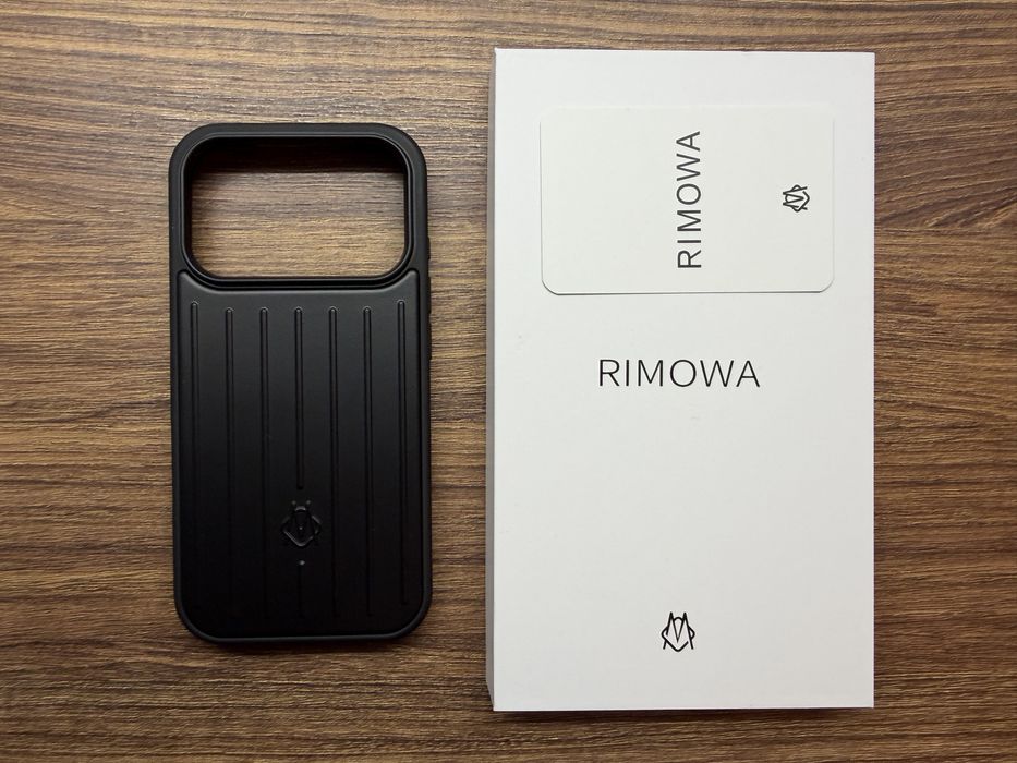 Rimowa iPhone 17 Pro Max Metalic Case Husa Black Negru
