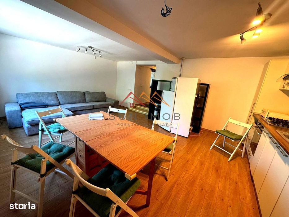 Casa P+E+M 5 camere, an 2019, renovat 2023, toate utilitatile