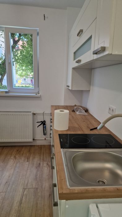 Persoană f. garsoniera 11 mp gheorgheni