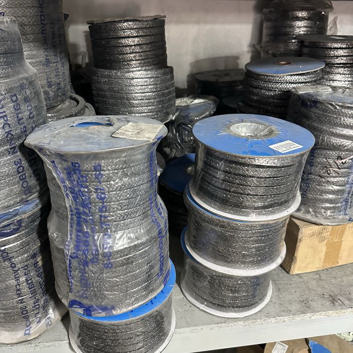 Продам сальниковую набивку в ассортименте.