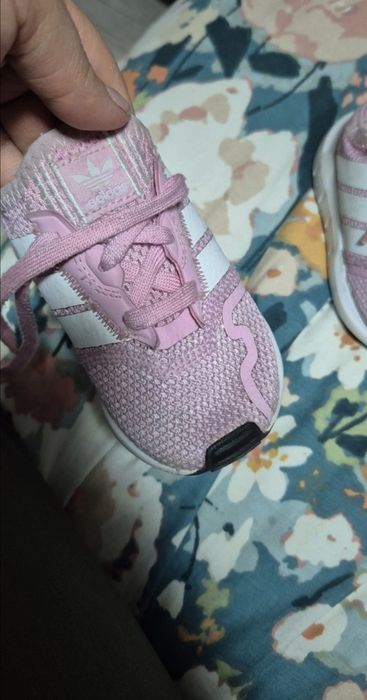 Adidași Adidas 23