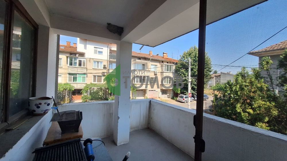 Многостаен апартамент с гараж в кв. Кольо Ганчев