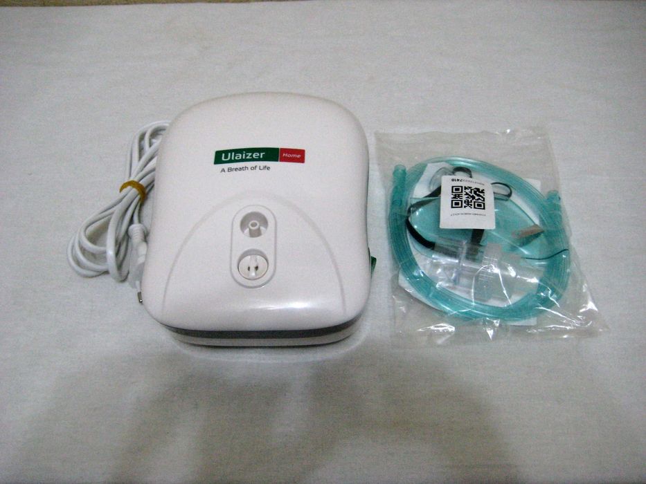 Ингалятор Ulaizer с наборами оригинал почти новым состоянии!
