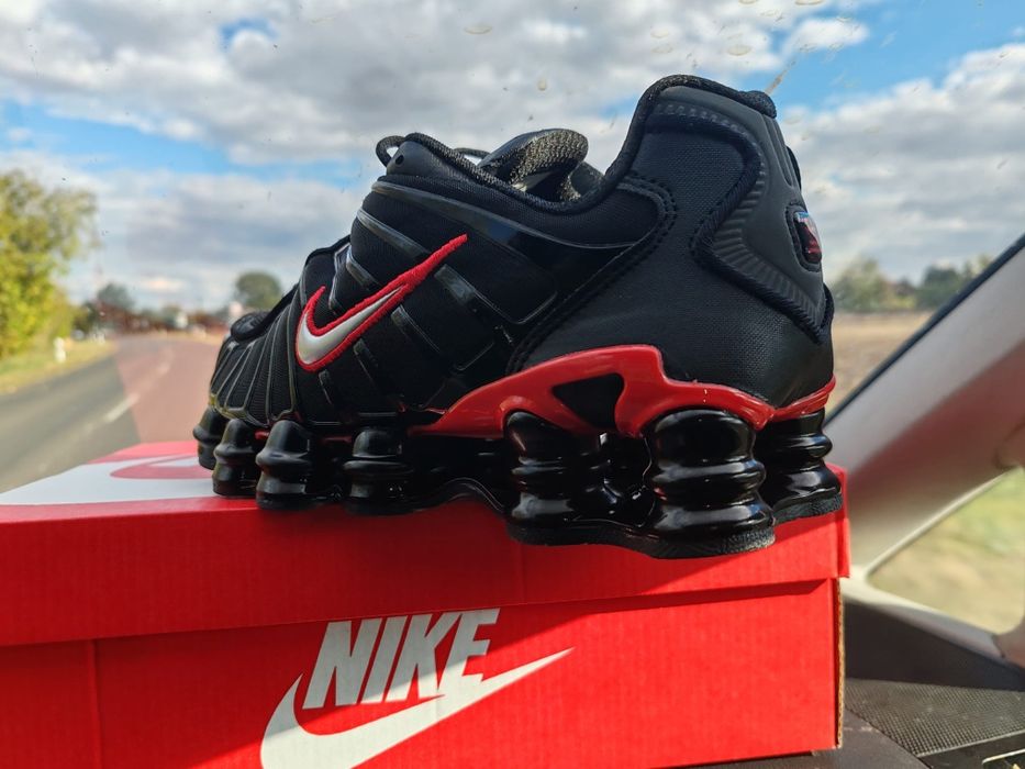 Nike shox TL. 2 culori disponibile