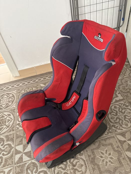 Автокресло 5 000 тенге