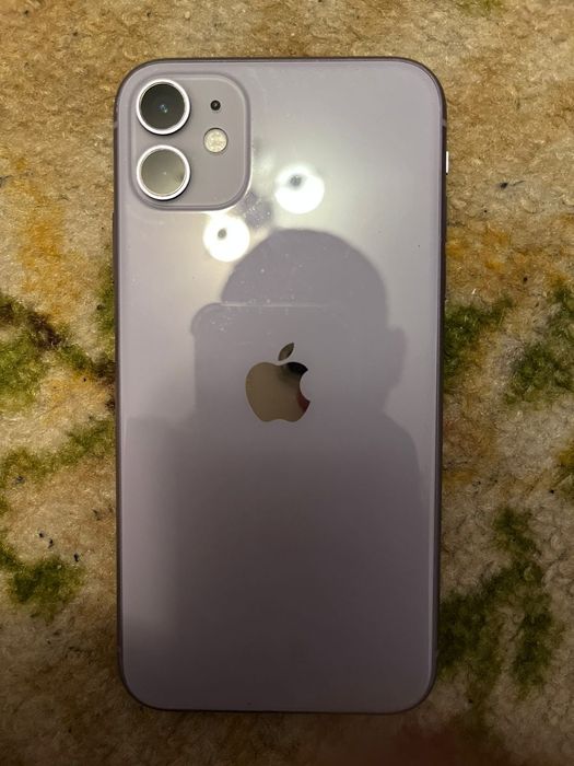 Iphone 11 на 64gb