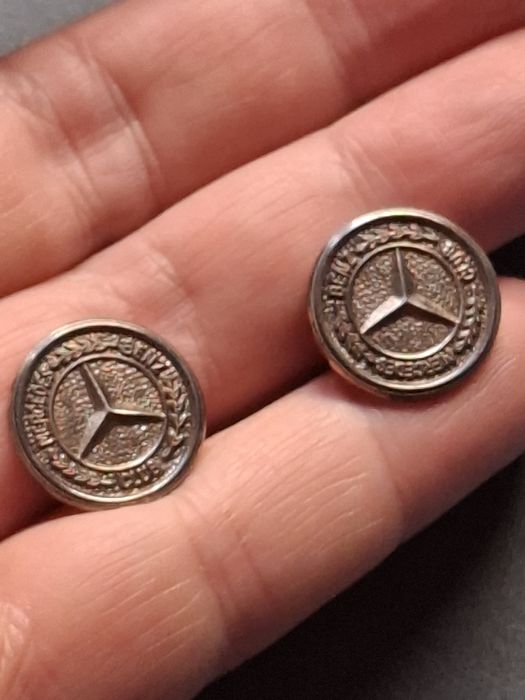 Butoni Mercedes din argint