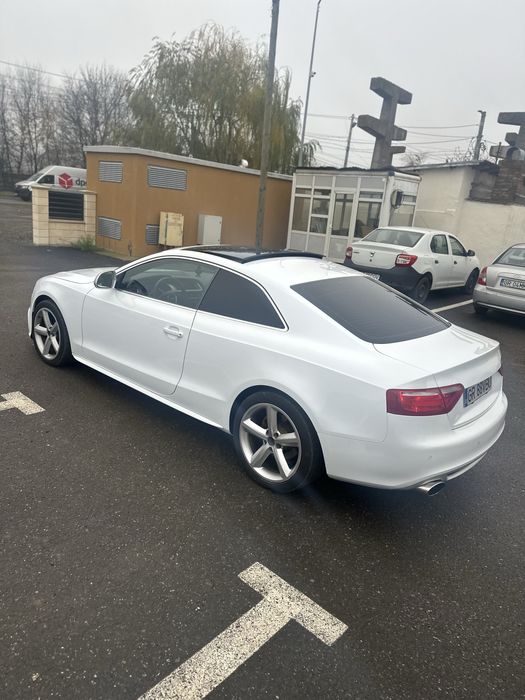 Vand /schimb audi a5 packet rs alb perlat
