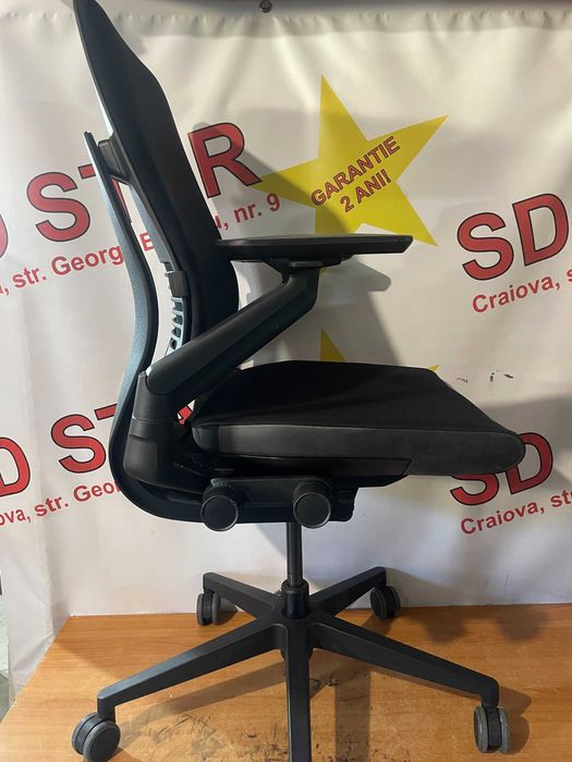 Scaun de birou ergonomic  Steelcase- Gesture 3D LiveBack