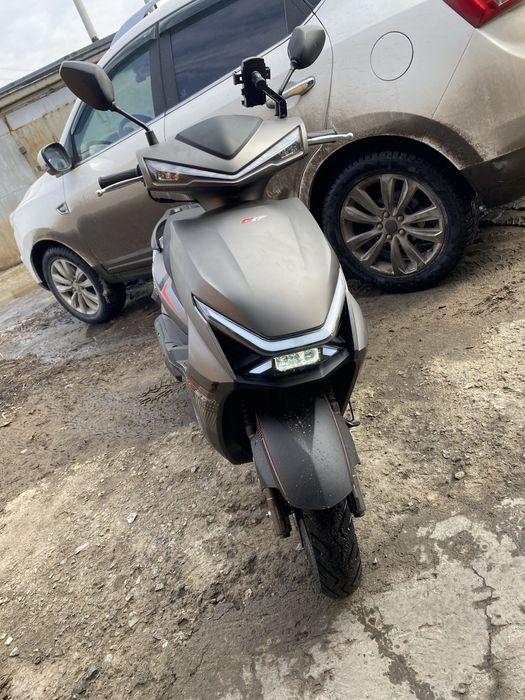 Продам новый скутер обмен