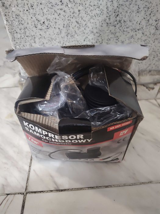 Компресор за въздух за автомобилни гуми