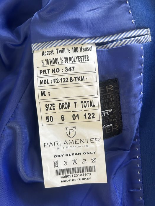 Продам мужской костюм