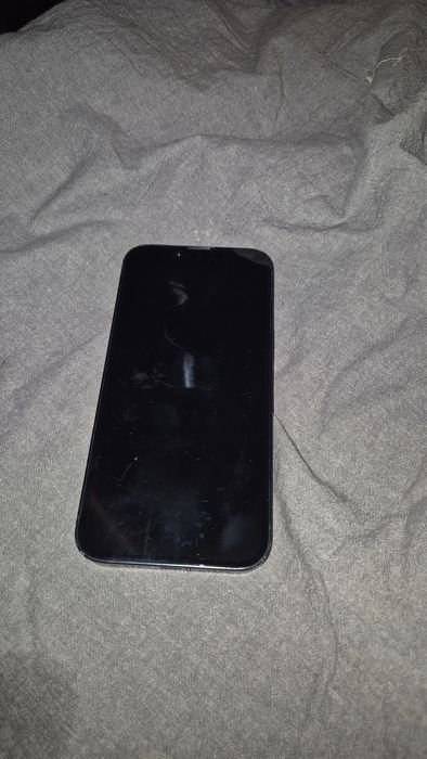 Продам Iphone 14